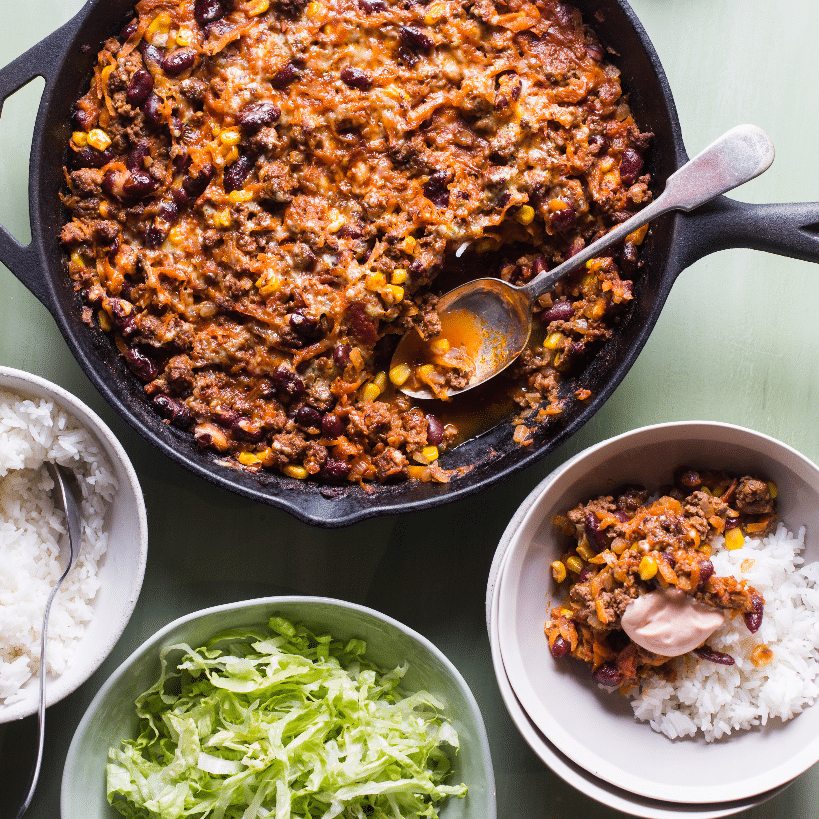 chili con carne with rice