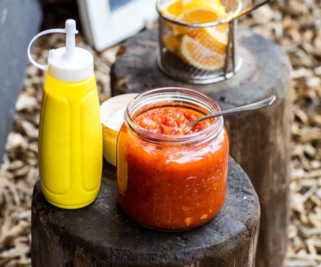 Homemade tomato sauce Nadia Lim